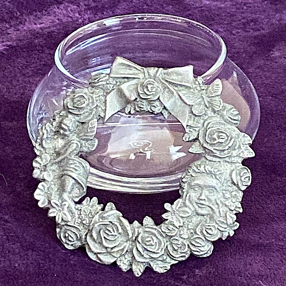 Rawcliffe Christmas Wreath Detail Lid Potpourri Bowl